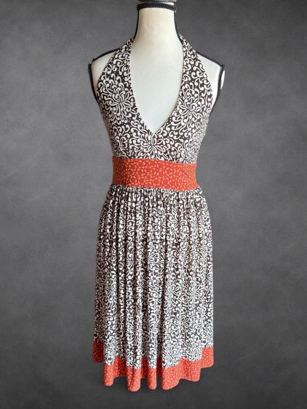 Maggy London Brown & Cream Halter Empire Waist Dress - Petite 4P
